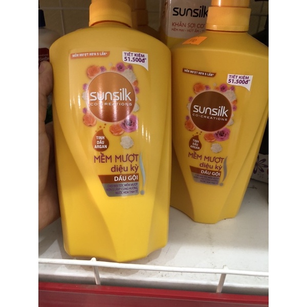 Dầu gội Sunsilk mềm mượt diệu kỳ lọ 900g