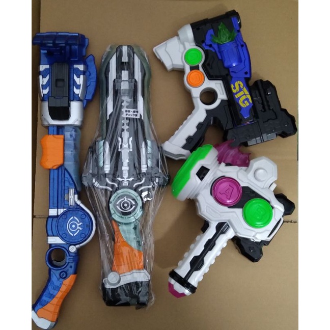 Đồ Chơi Siêu Nhân DX Henshin Weapon Kamen Rider Drive Ghost Exaid