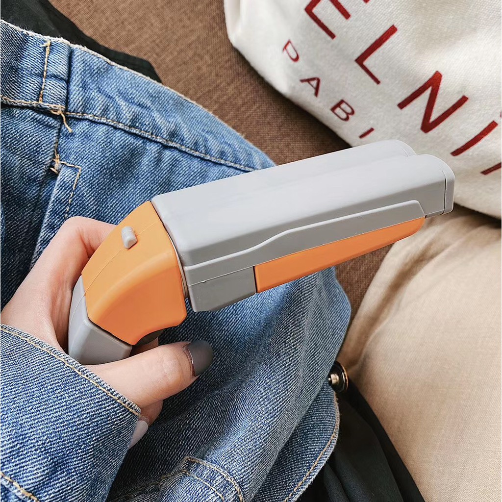 Vỏ Bảo Vệ Hộp Sạc Tai Nghe Airpods 1 2 Apple Hình Súng Lục Bằng Silicon Chống Sốc