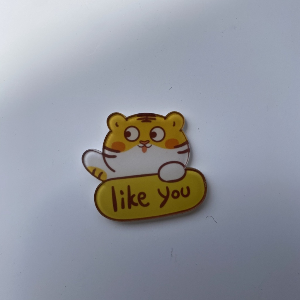 Sticker cài áo, Huy hiệu balo dễ thương Tobun Fashion nhựa acrylic SPM08