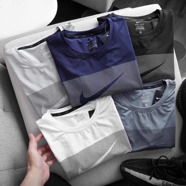 Áo thun nam - mẹ rỳ zlzv | BigBuy360 - bigbuy360.vn