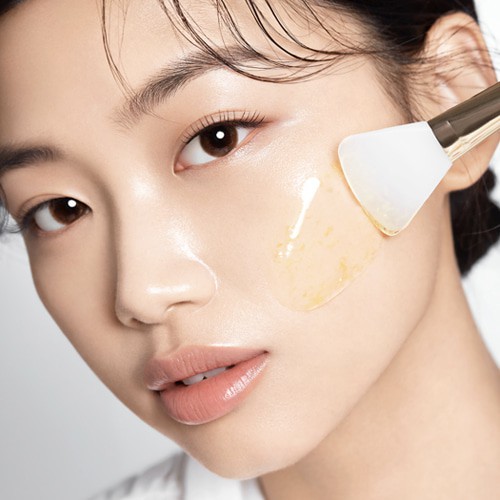 APRILSKIN (Hàng Mới Về) Mặt Nạ Lột 100g Chiết Xuất Hoa Cúc Tâm Tư Kèm Cọ