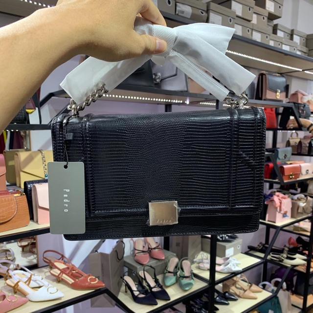 Túi PEDRO KHOÁ VUÔNG