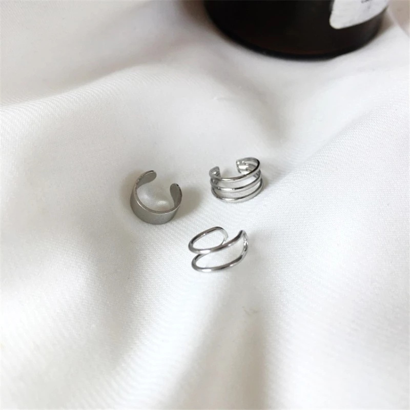 Set 2 khuyên kẹp tai thiết kế đơn giản thời trang cá tính cho nữ