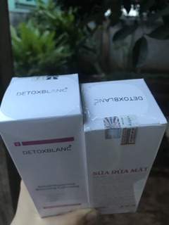 Sữa rửa mặt Detoxblanc