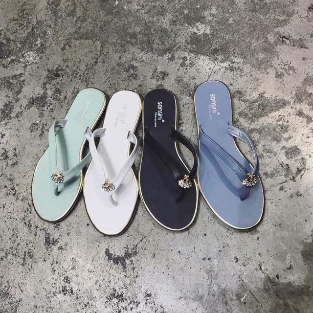 Dép sensini Thái