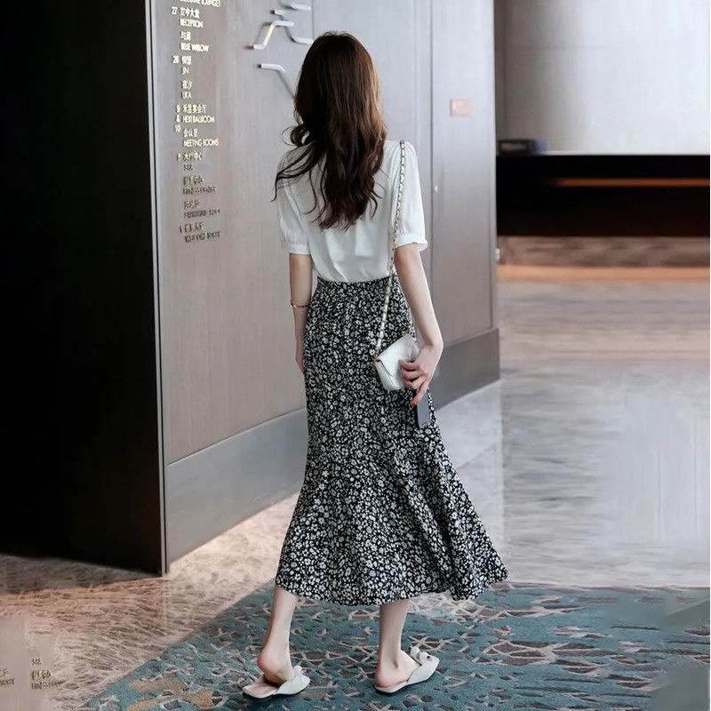 Set Áo Sơ Mi Chiffon Cổ V Kèm Chân Váy Dài Họa Tiết Hoa Thời Trang Hàn Quốc Cho Nữ