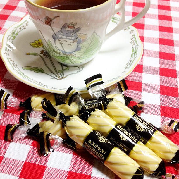 Bánh que Bourbon Whiterollita vị Kem gói 98gr (14 bánh) | BigBuy360 - bigbuy360.vn