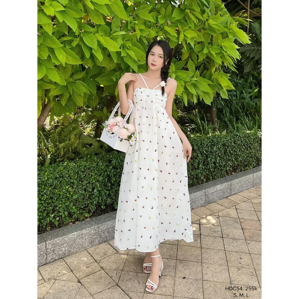 Đầm maxi kate thêu hoa 2 dây đan viền ngực form rộng CHIBEST HDC54