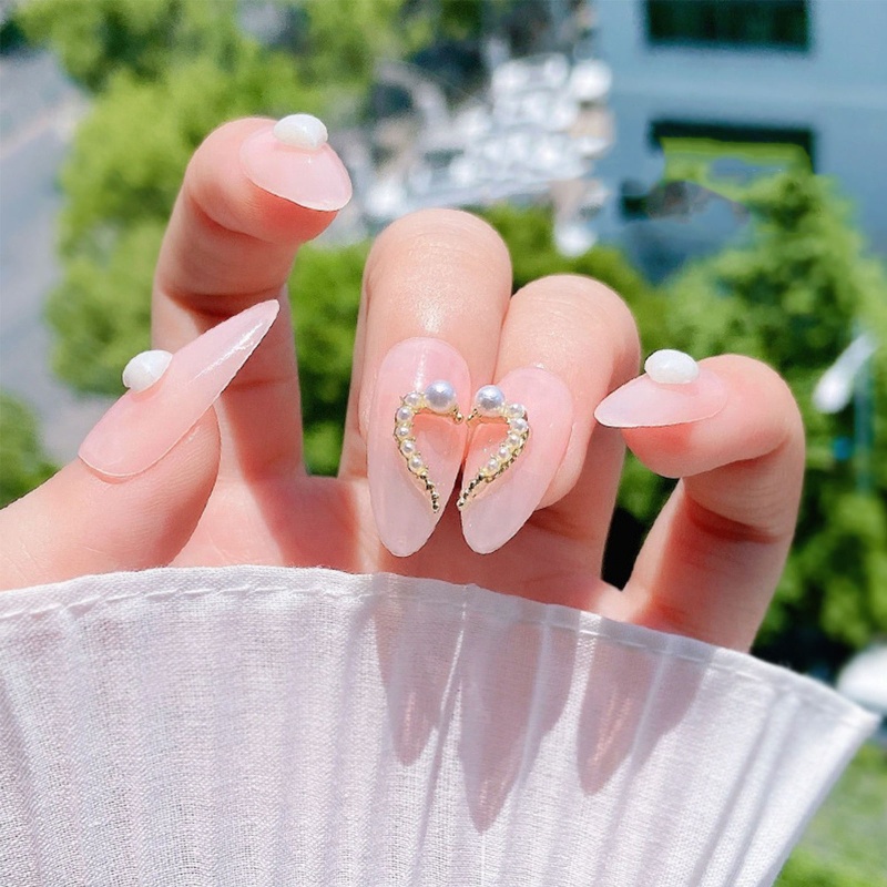 Set 1 Cặp Phụ Kiện Ngọc Trai Giả 3D Hình Trái Tim Trang Trí Móng Tay Nghệ Thuật