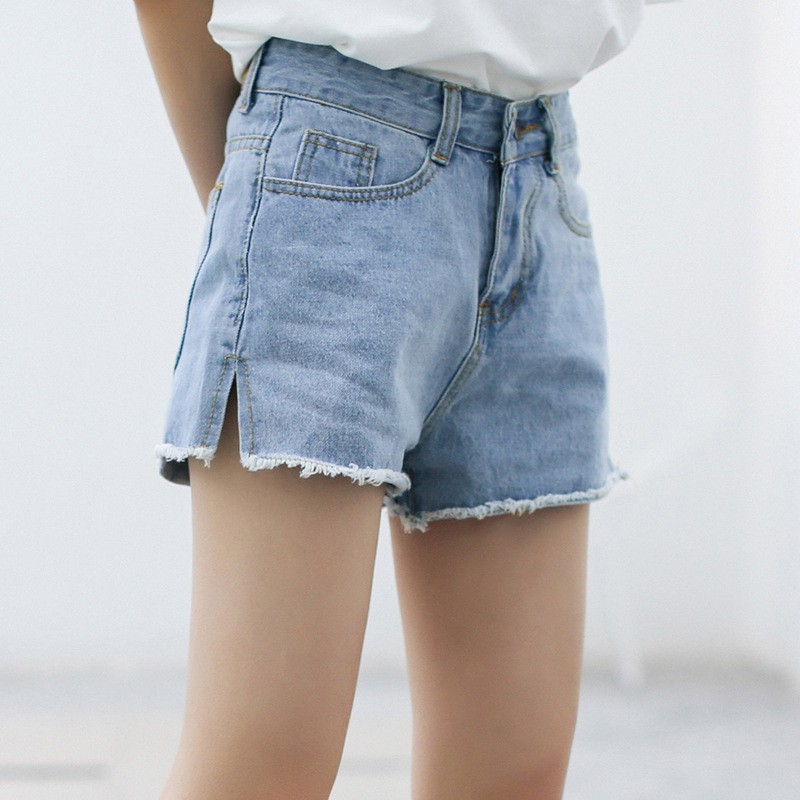Quần short jeans ống rộng xẻ tà thời trang cho nữ