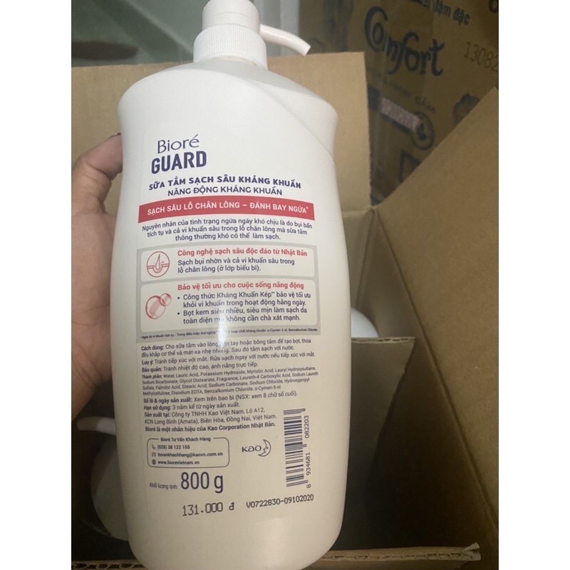 Sữa tắm Biore kháng khuẩn