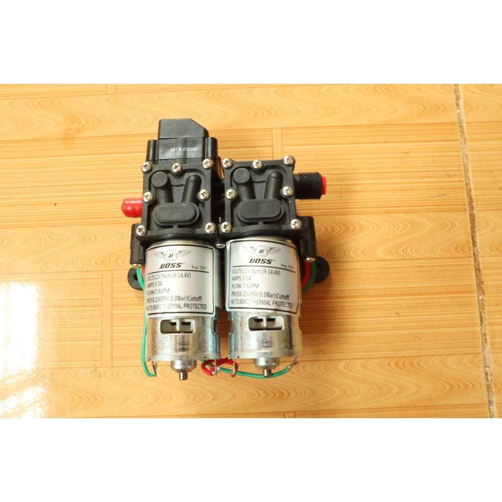 Củ bơm  đôi 12V bình phun thuốc, 2 mutor, tự ngắt khi khóa.