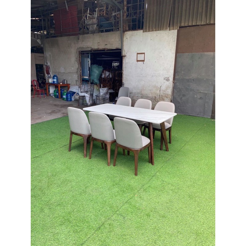 Bộ bàn ăn concorde ghế Grace cao cấp.