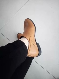 Boot nữ cổ thấp