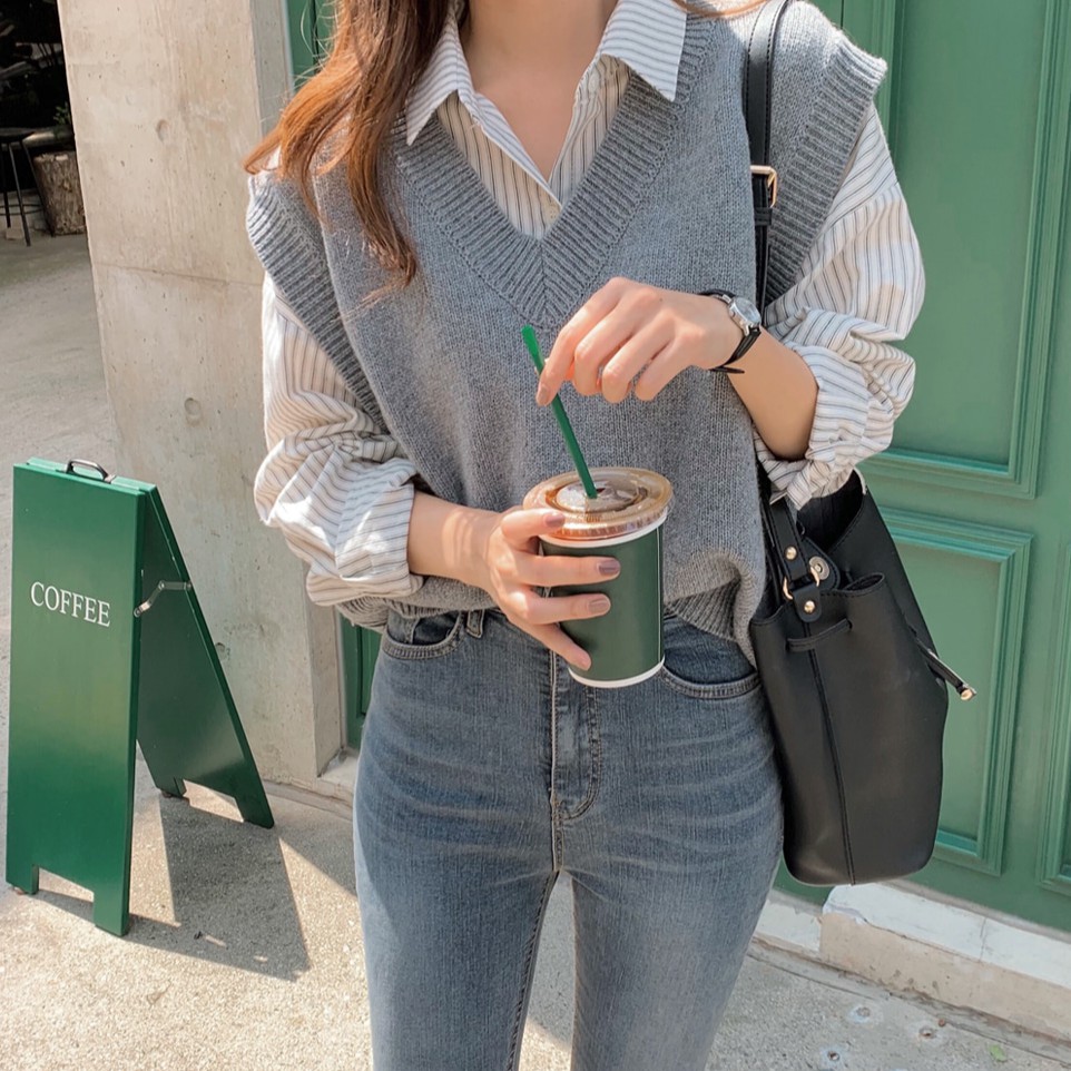 Áo sơ mi dài tay kẻ sọc/ Áo khoác không tay cổ chữ V màu trơn Peppermint 38053 xinh xắn dành cho nữ