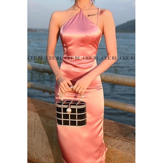 đầm body yếm