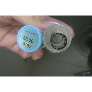 Lens mắt makeup cô dâu an toàn cho mắt
