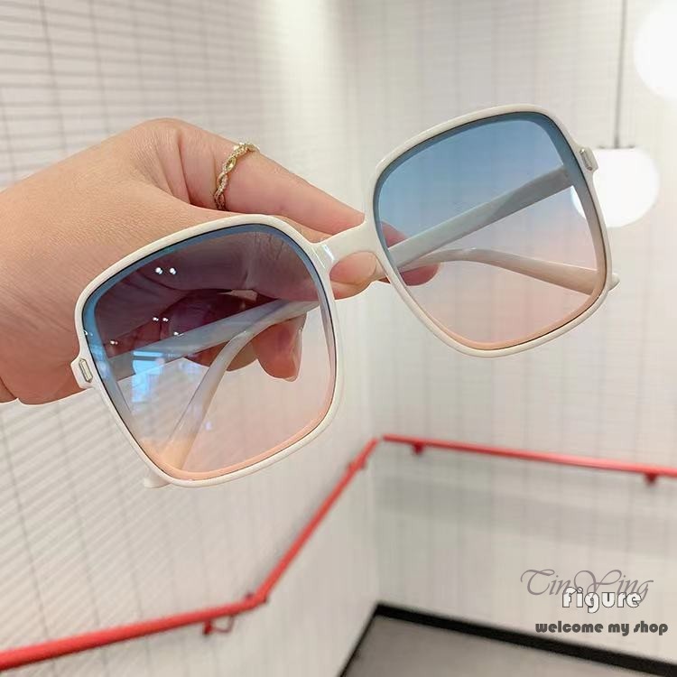GETNOIVAS Kính Mát Nữ Gọng Vuông Thời Trang
