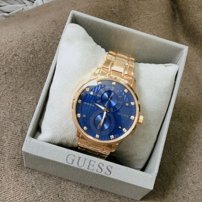 Đồng Hồ Nam Bulova 04 Kim Quartz Dây Kim Loại 40mm