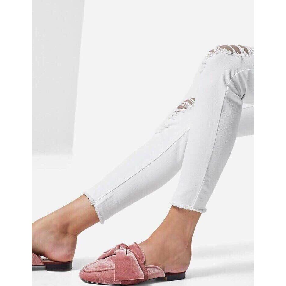 Quần Jeans Express Rách Gối - 1057