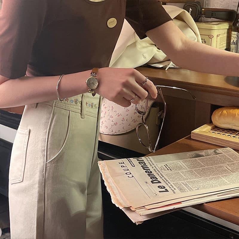 Quần jeans/short trắng cạp cao thêu hoa cho nữ