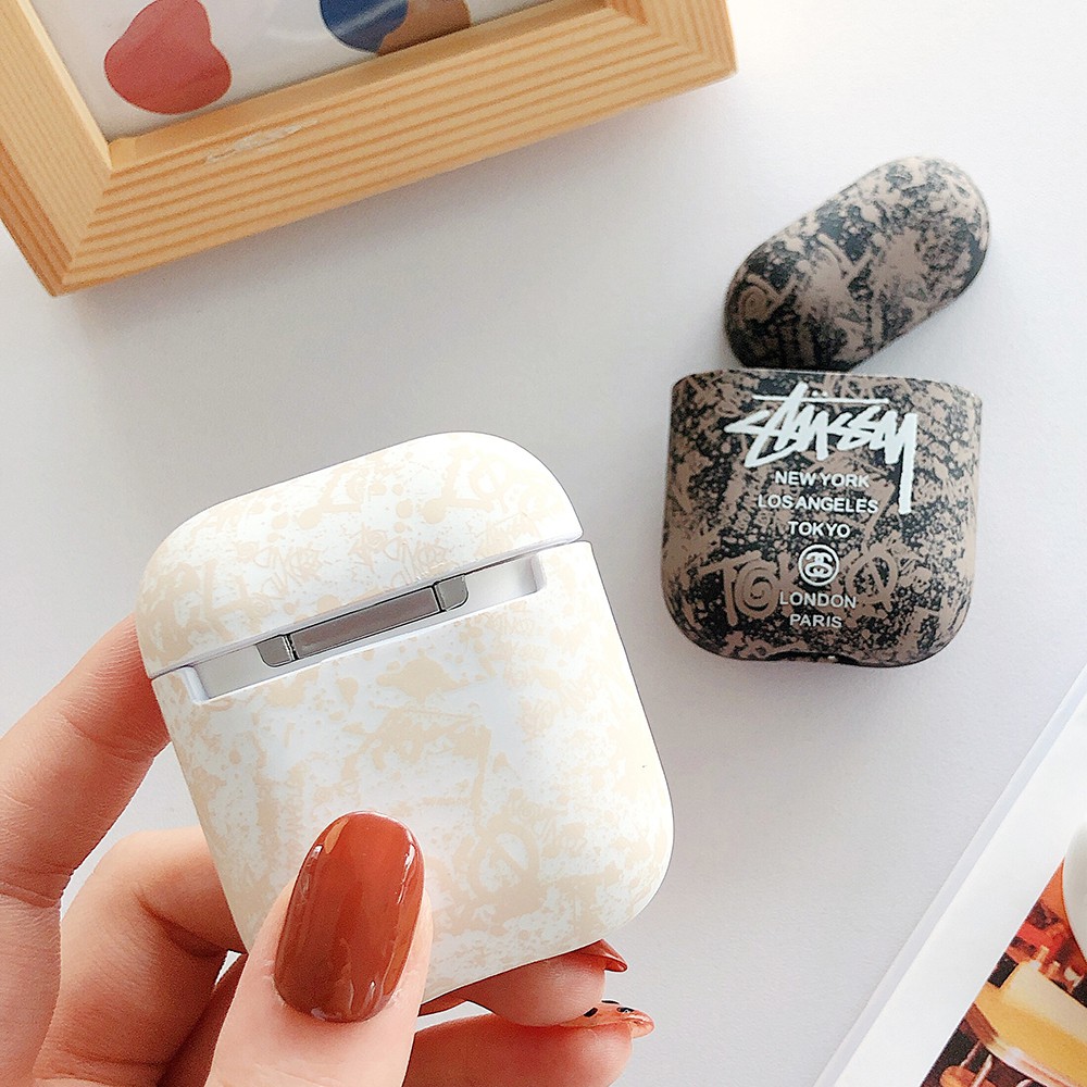 STUSSY Vỏ Bảo Vệ Hộp Sạc Tai Nghe Bluetooth Không Dây Airpods Chống Sốc Chống Thấm Nước Họa Tiết Graffiti MDNS Madness