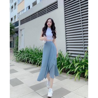Set áo crop hở lưng + chân váy bèo yoona
