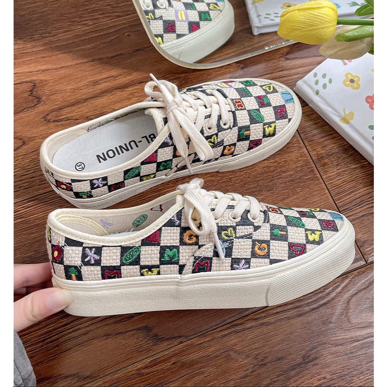 Giày Vải dây buộc nhiều màu ngộ nghĩnh đáng yêu mẫu mới 2022