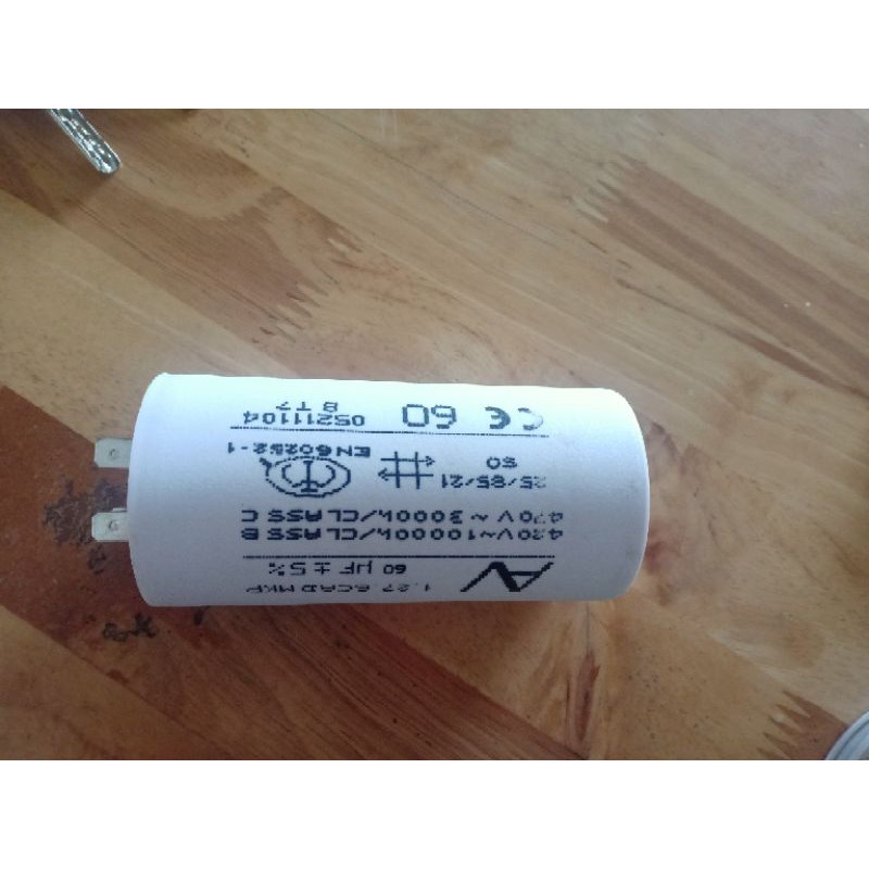 Tụ điện khởi đông 60u cho motor máy nén khí