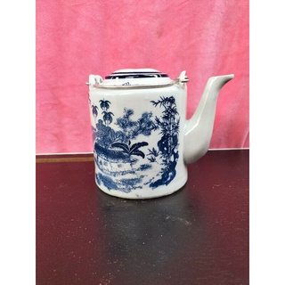 Ấm tích chế trà xưa