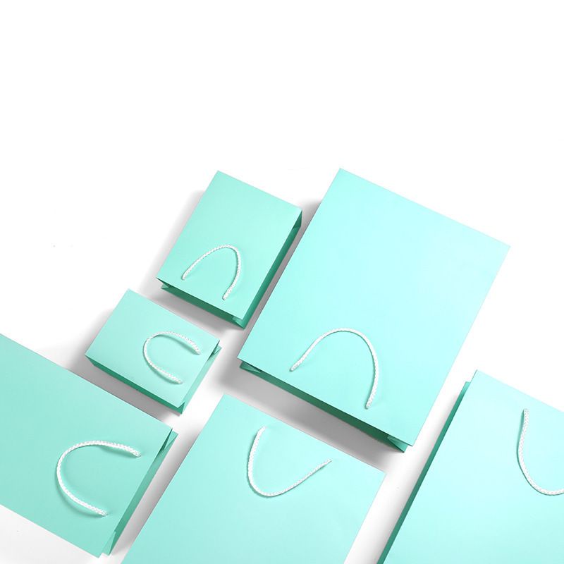 Túi giấy đựng quà tặng quần áo mỹ phẩm cao cấp màu xanh lam Tiffany Giadung_10k