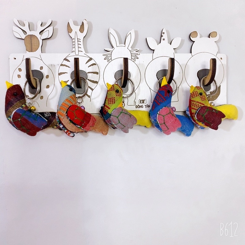 Móc khoá thổ Cẩm hình chim , treo túi , treo chìa khoá