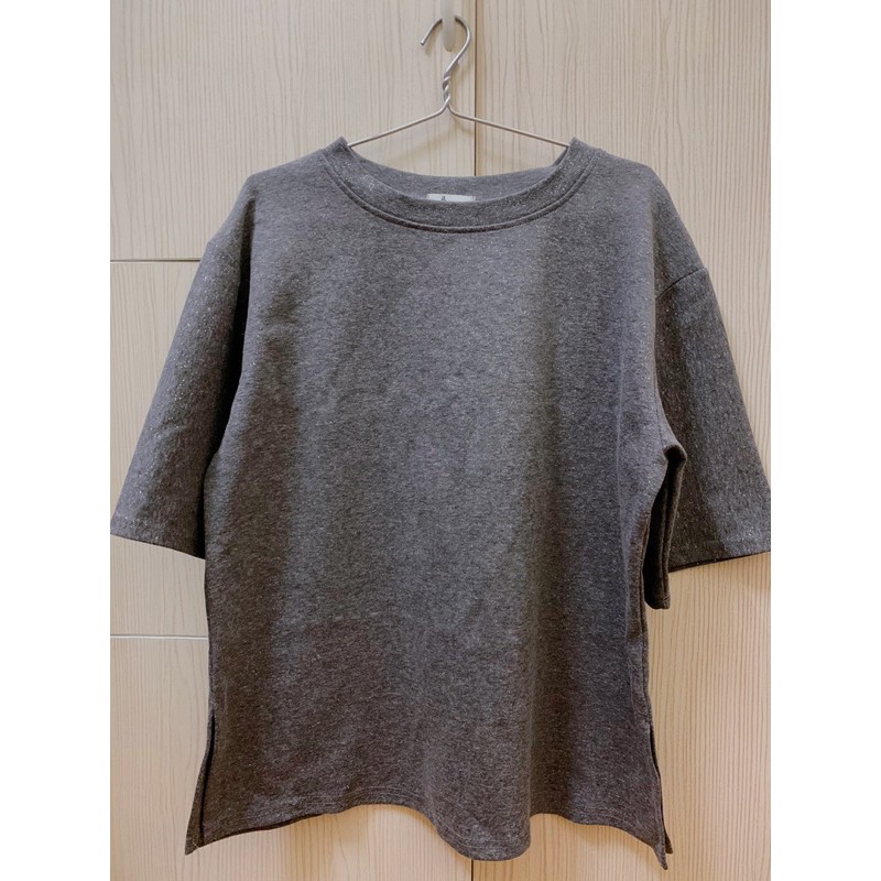 Áo thun tay lỡ form rộng secondhand-ảnh thật- hàng new 95%