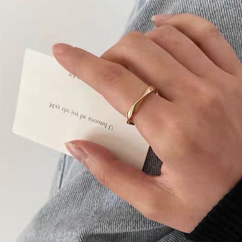 Nhẫn thiết kế hở hình gợn sóng có thể điều chỉnh phong cách Hàn Quốc 19A1402