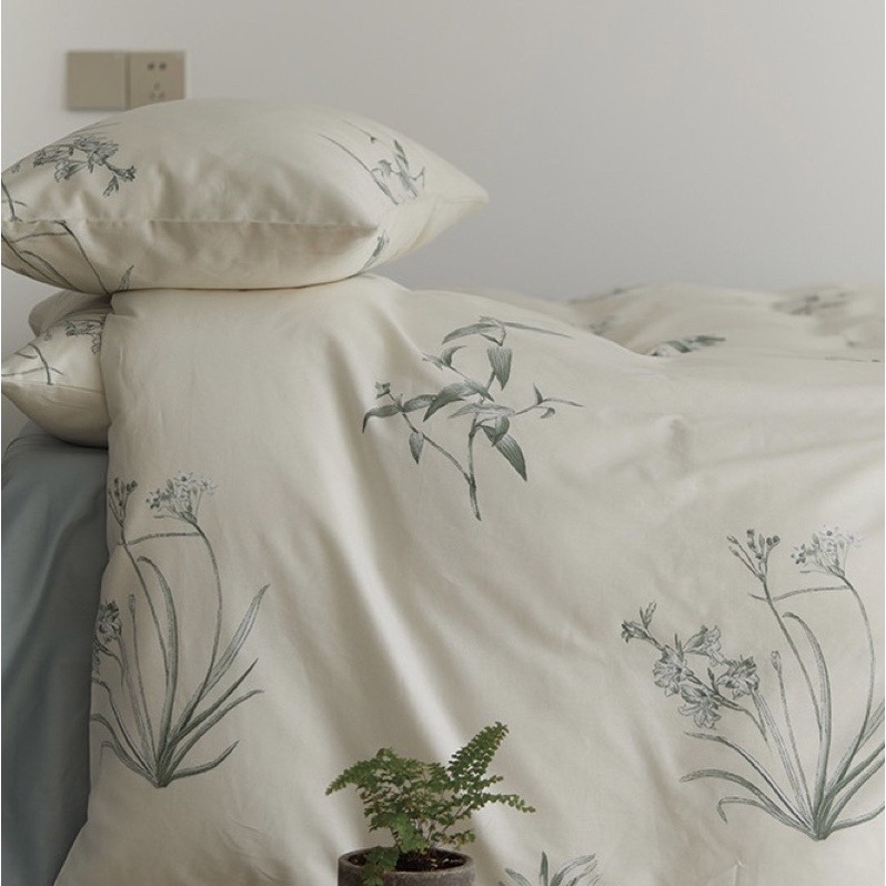 Bộ Chăn Ga Gối Cotton Living - 100% Cotton Hoạ Tiết Hoa nhí Mẫu Mới Nhất 2021