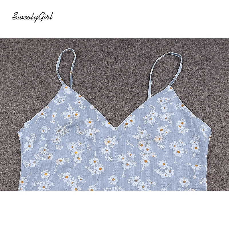 Đầm hai dây cổ chữ V họa tiết hoa thời trang sành điệu cho nữ