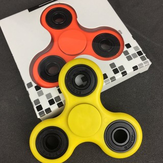 Ml86)-spiner 3 cánh