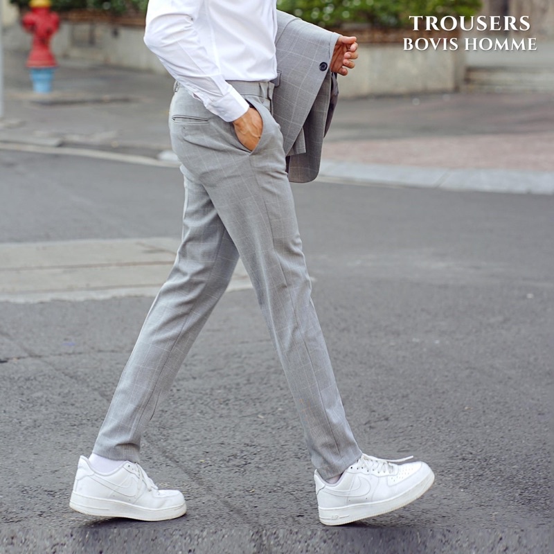 Quần tây nam Bovis Homme, mã QT135, màu xám sáng, form slim, chất liệu 95% cotton 5% spandex, mặt vải dày dặn, đứng form