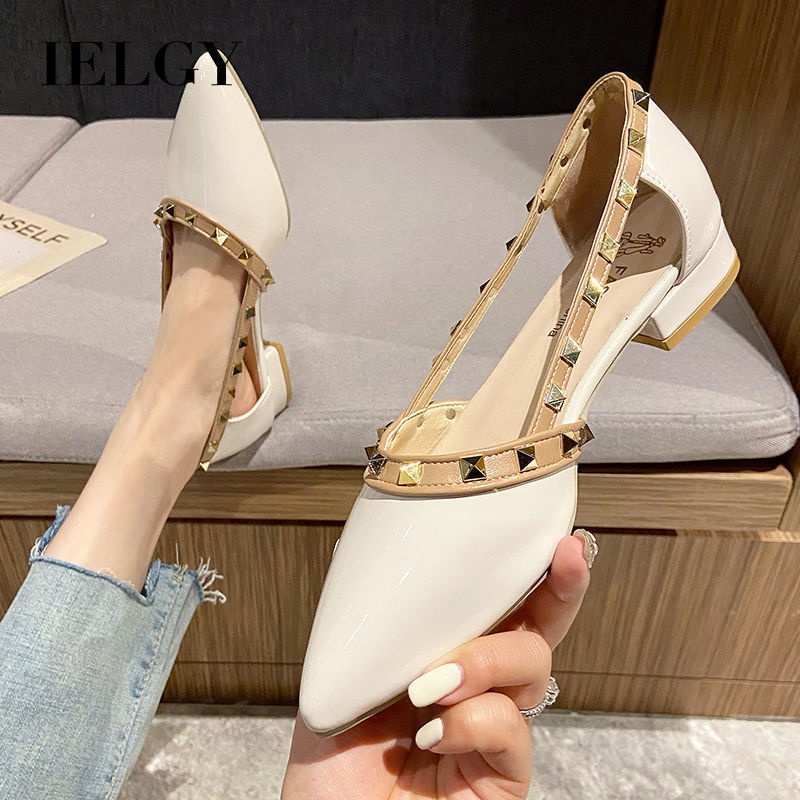 Xăng đan IELGY nữ mũi nhọn gắn đinh tán thời trang