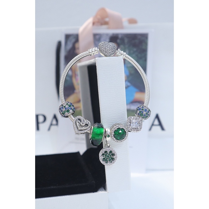 Bộ sưu tập vòng charm mệnh Hỏa- Trang sức bạc Venus