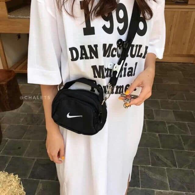 TÚI ĐEO CHÉO NIKE MINI SWOOSH SHOULDER BAG 90-119