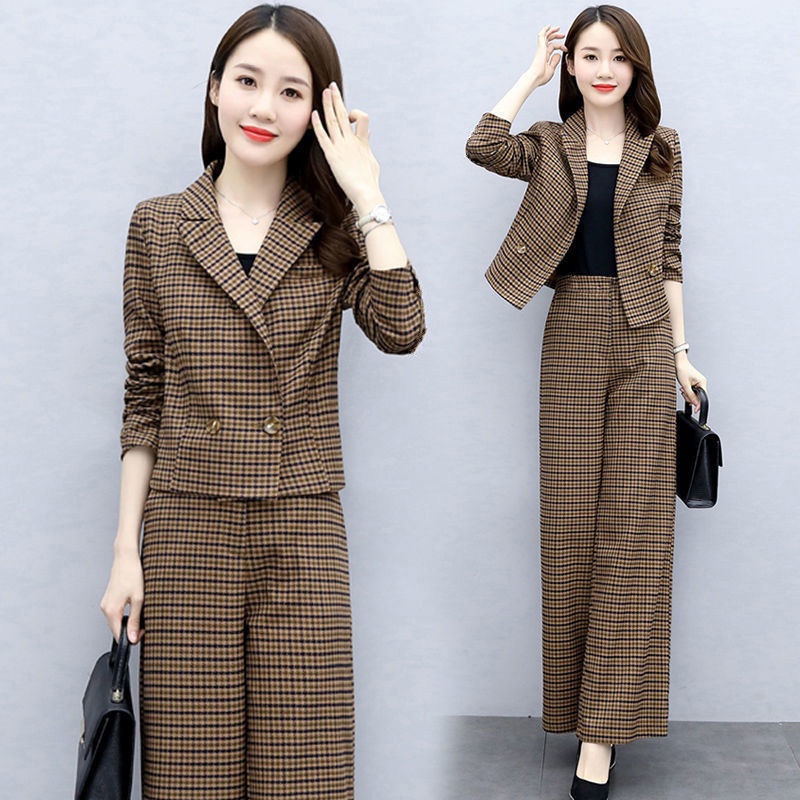 Bộ Áo Khoác Vest Tay Dài Kẻ Sọc + Quần Dài Ống Rộng Phong Cách Hàn Quốc Thời Trang Cho Nữ C8526