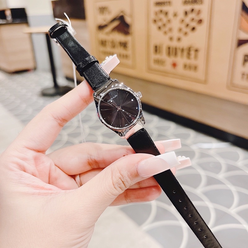 Đồng Hồ Nữ Calvin Klein- Mặt 24mm- Dây Da Đen
