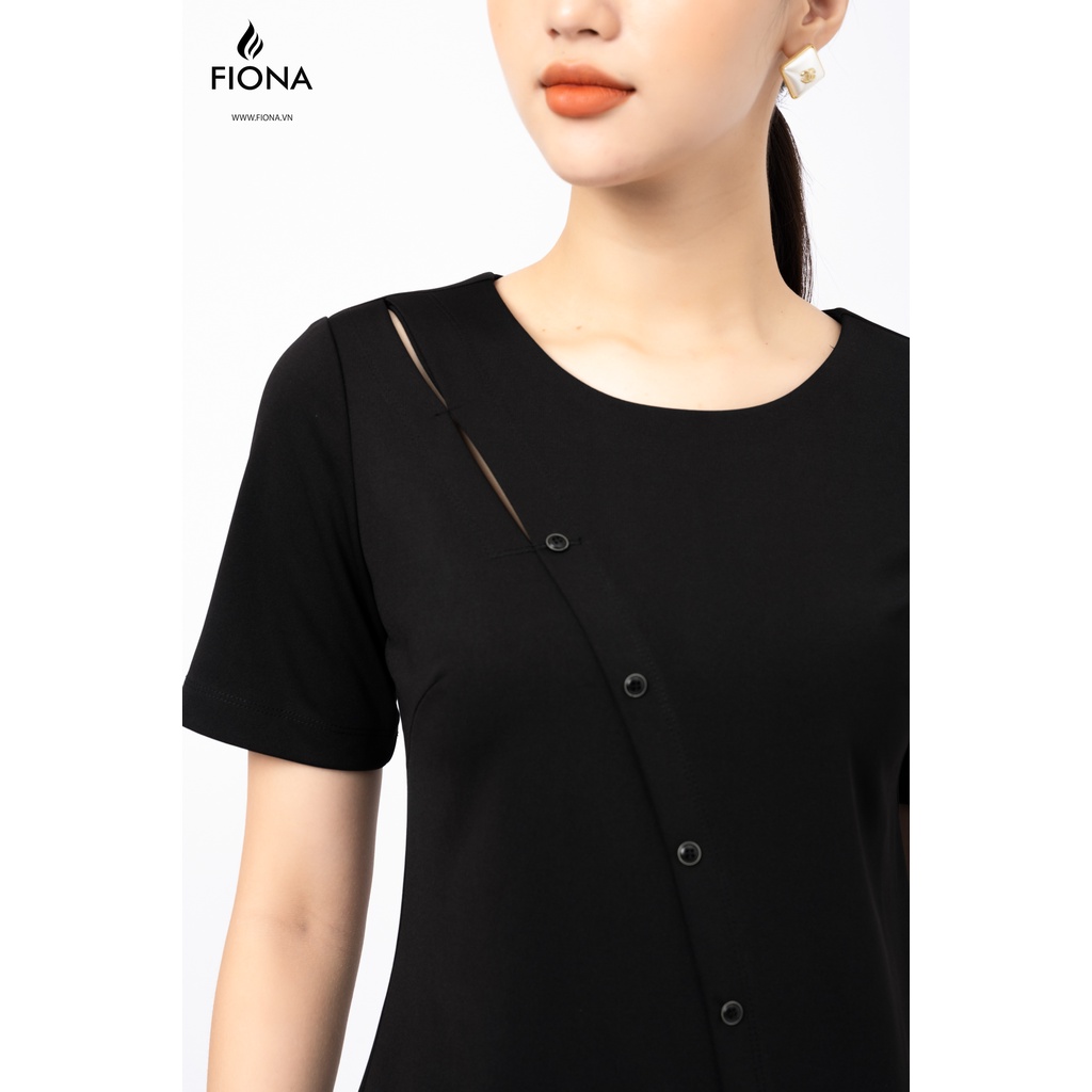Đầm công sở nữ Fiona dáng ôm cổ tròn thiết kế trang trí cúc hở trên ngực F421218