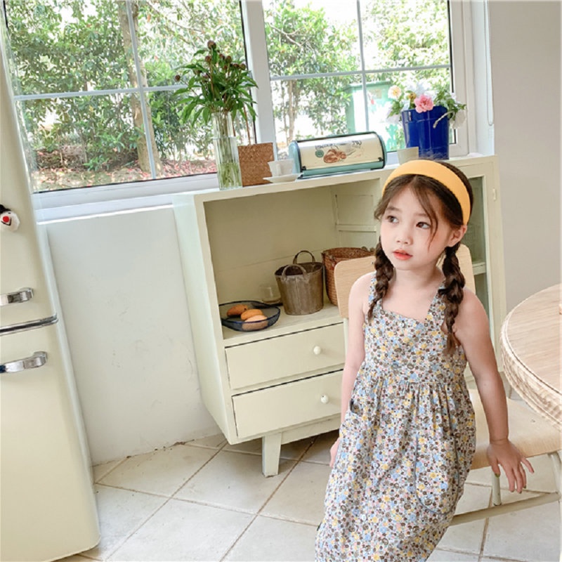 Váy đầm bé gái hoa nhí lưng chéo phong cách Hàn Quốc dễ thương