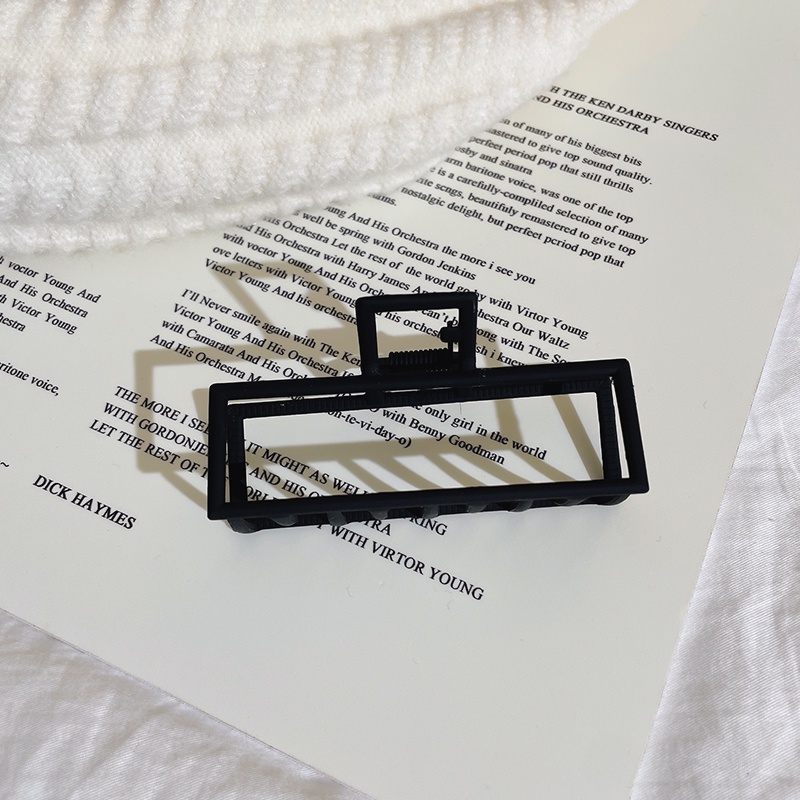 Băng đô cài tóc màu đen thời trang thu đông Hàn Quốc cho nữ