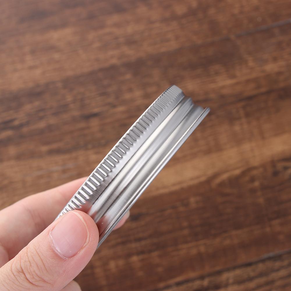 Giá Đỡ Bàn Chải Đánh Răng ME Có Nắp Chống Rỉ Sét Tiện Dụng