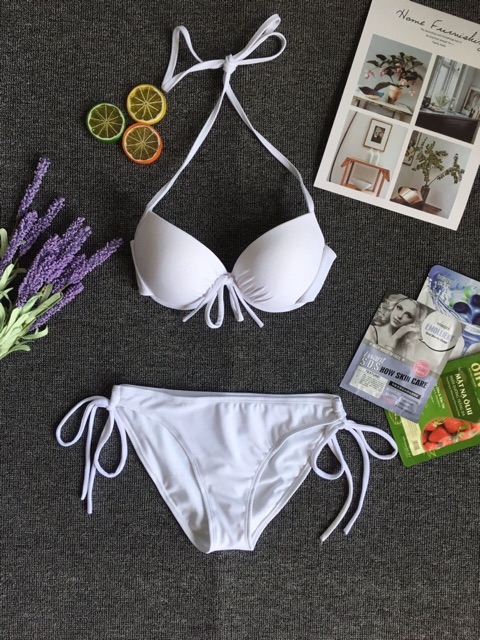 Bikini basic 2 mảnh cúp ngực quần thắt nơ | BigBuy360 - bigbuy360.vn