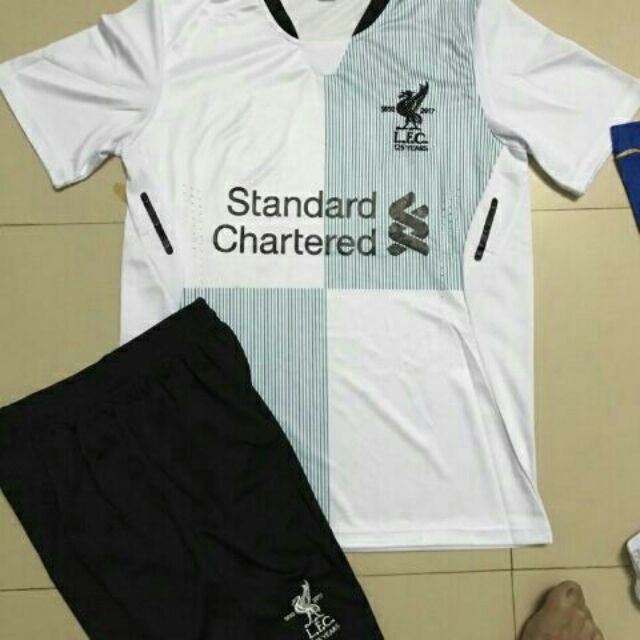 (SALE) Quần áo bóng đá đội LIVERPOOI